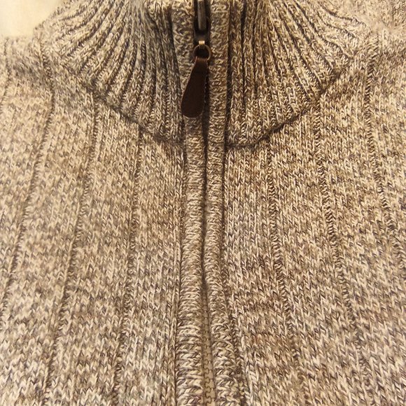 Oscar De La Renta 1/4 Zip Sweater - Picture 6 of 9